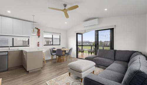  3 Bedroom Deluxe Villa – Pet Friendly