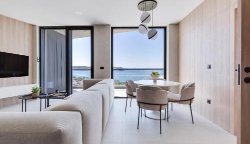 Two-Bedroom Apartment with Terrace and Sea View