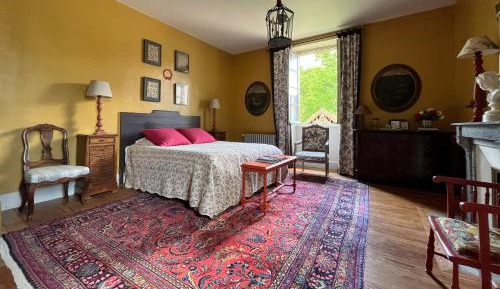 Queen Room with Garden View