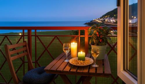 Two-Bedroom Deluxe Apartment with Ocean View