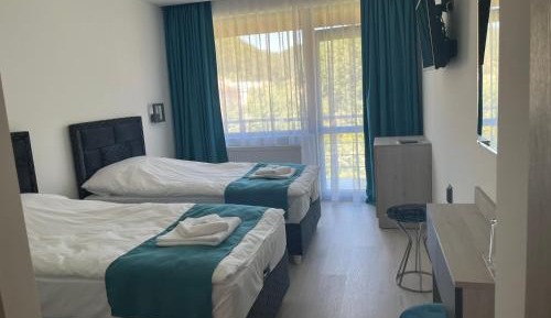 Double or Twin Room with Terrace