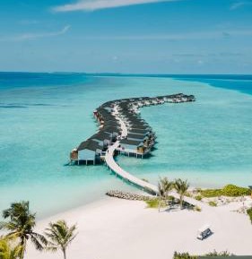 Lagoon Villa with Sunrise View