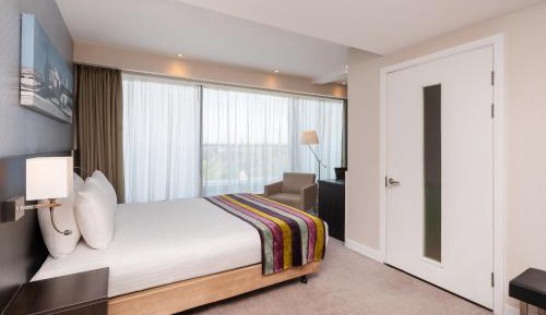 Premium King Room - Disability Access