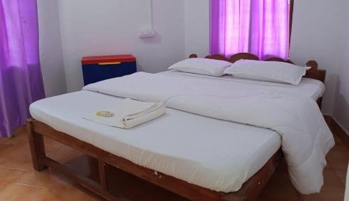 Double Room with Shared Bathroom