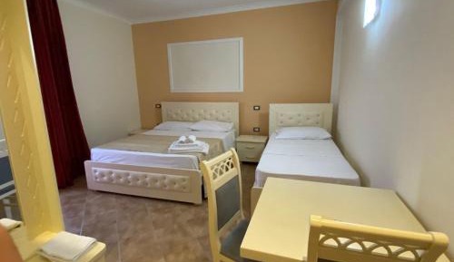 Double Room with Balcony (3 Adults)