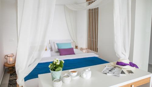 Superior Double Room with Balcony and Sea View