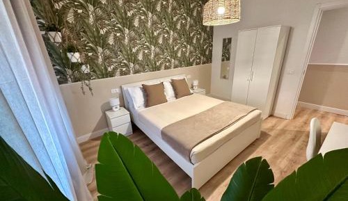Three-Bedroom Apartment with Balcony
