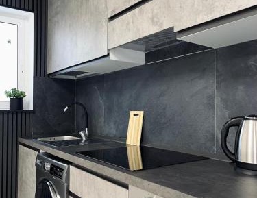Three-Bedroom Apartment with Balcony