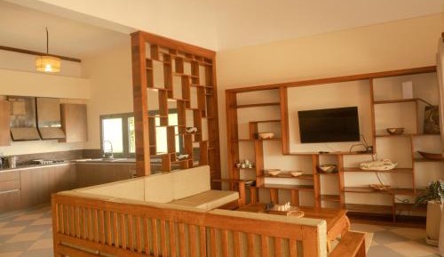 Three-Bedroom Apartment with Ocean View