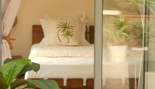 Two-Bedroom Apartment with Balcony and Sea View
