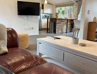 Superior One-Bedroom Apartment