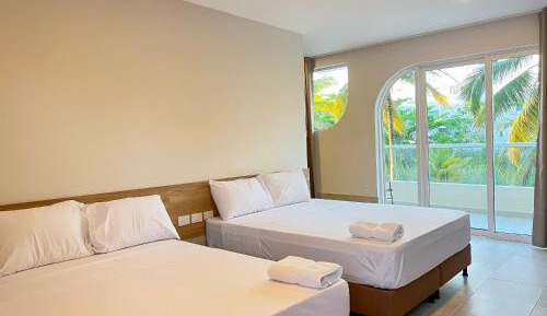 Quadruple Room with Balcony