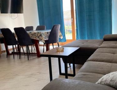 One-Bedroom Apartment with Garden