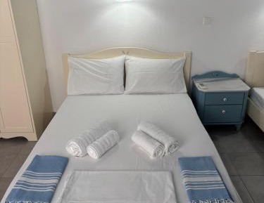 Basic Triple Room