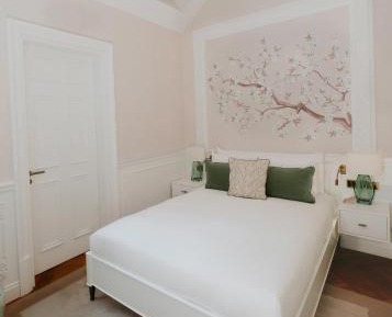 No-View Standard Room