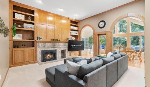 Six-Bedroom House