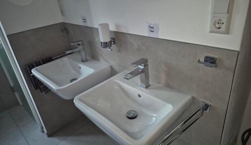 Double or Twin Room with Shared Bathroom