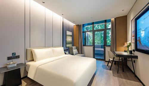 Jimu Double Room with Courtyard