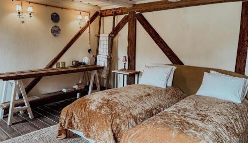 Double Room with Private Bathroom