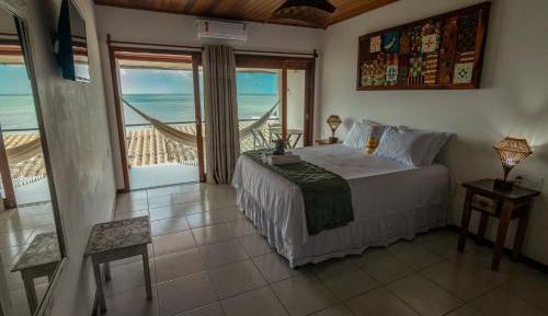 Quarto Duplo Com Varanda e Vista Mar