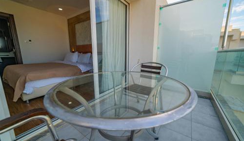 Standard Suite