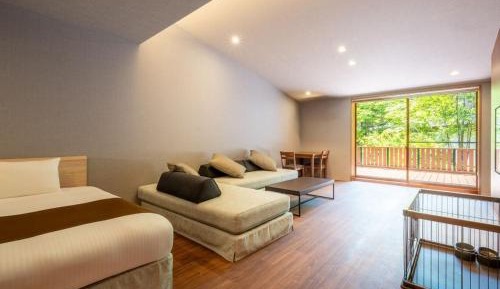 Twin Room - Non-Smoking - Small Dog Friendly