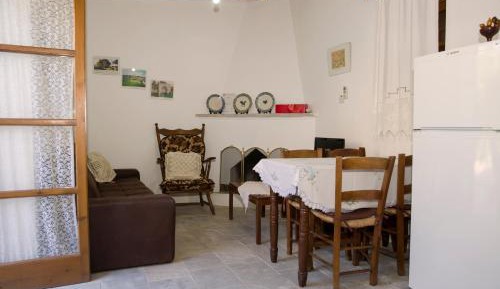 One-Bedroom Apartment (2 - 3 Adults)
