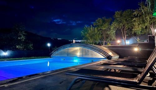 Villa with Garden View