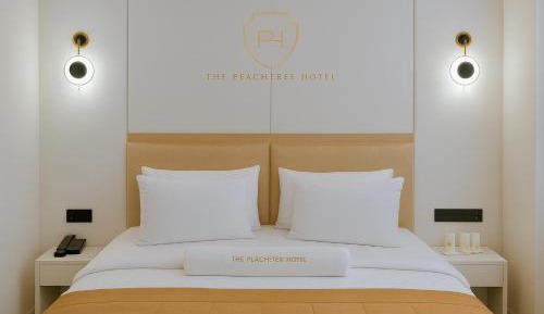 Room #1383118406