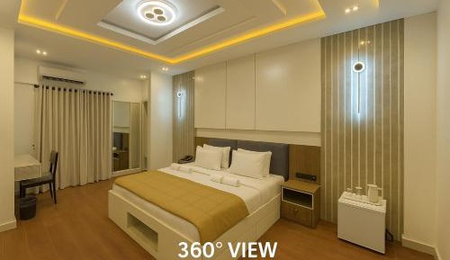 Room #1383118405