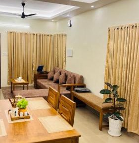 Room #1473866201