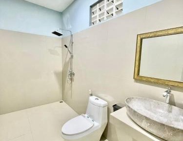 Deluxe Double Room with Shower