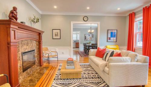 Three-Bedroom Townhouse