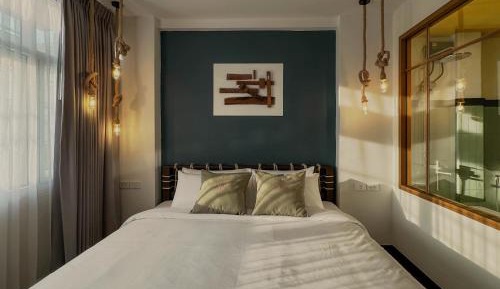 Deluxe Double Room with Bath