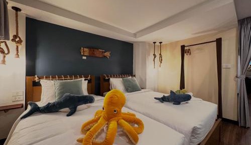 Quadruple Room with Balcony