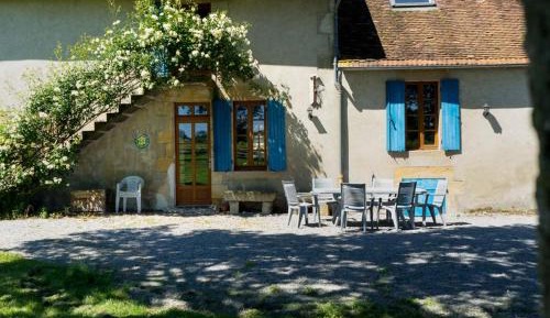 Holiday Home (10 Adults)