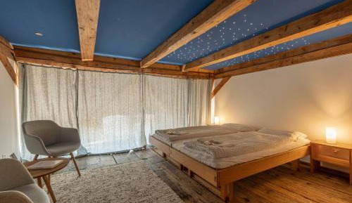 Double Room with Shared Bathroom