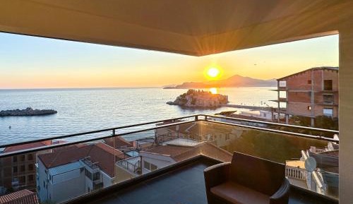 Penthouse Apartment