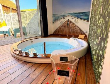 One-Bedroom Villa