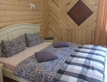 Suite with Lake View