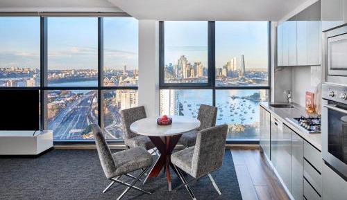 Two-Bedroom Corner Harbor View