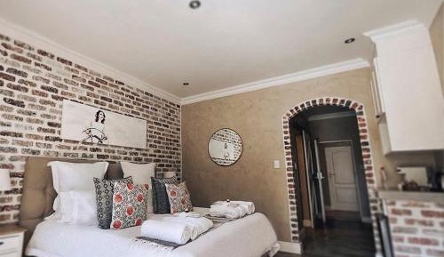 King Room with Balcony