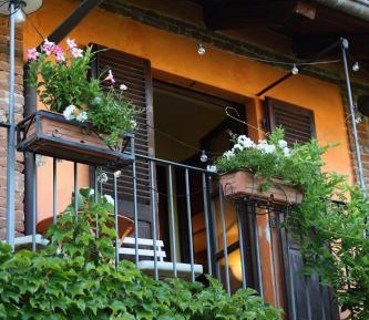 Triple Room with Balcony