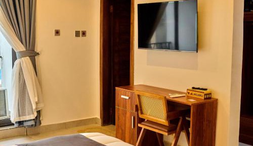 Executive Suite