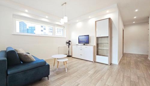 One-Bedroom Apartment with Balcony