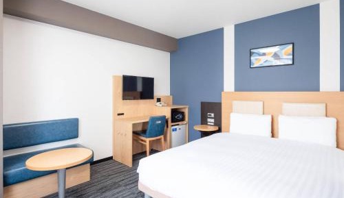 Queen Room - Non-Smoking