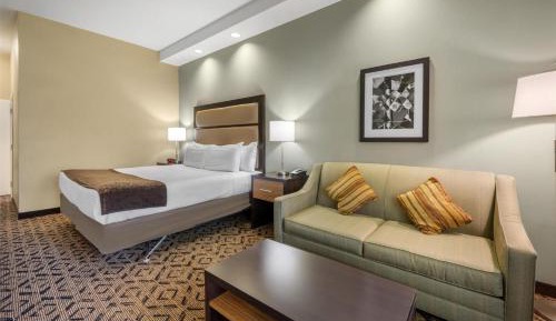 King Room with Sofa Bed and Bath Tub - Disability Access/Non-Smoking