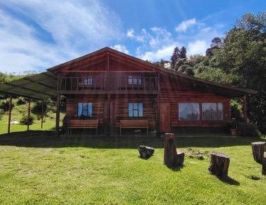 Family Room with Mountain View