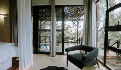 Double or Twin Room with Private Bathroom