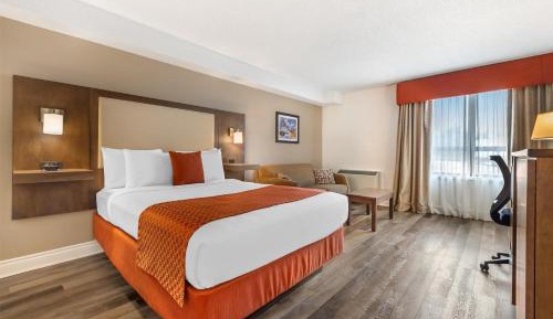 Queen Room with Sofa Bed - Non-Smoking